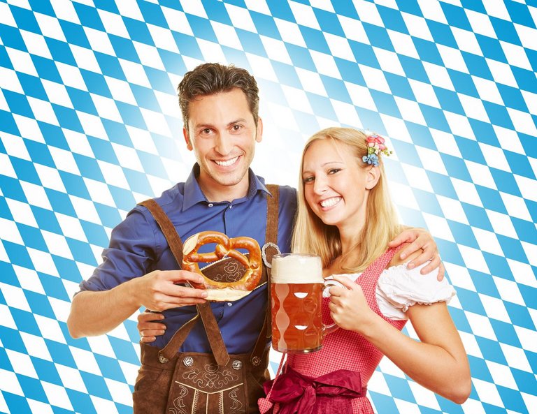 Bild zu 🥨🍻 O’zapft is - Oktoberfest Party 🍺🥨